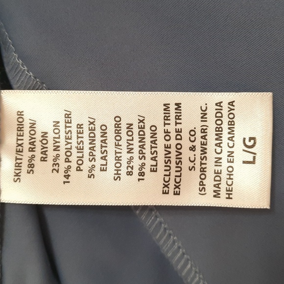 S.C.&Co. Large Pullon White Periwinkle Pin Stripe Pocket Skort - Picture 5 of 6